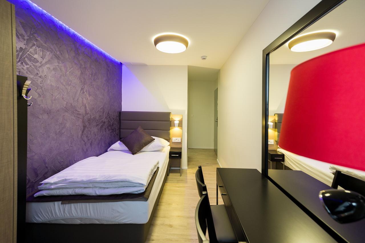 Hotel Sleep & Go Self-Check-In Zürich Exterior foto